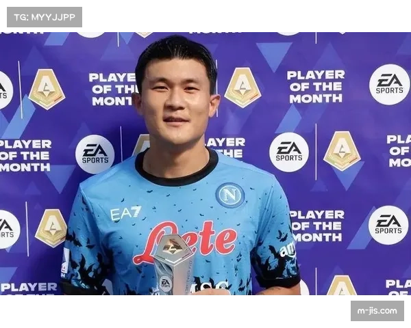 金玟哉复出首发,拜仁后防人员调整效果待观察